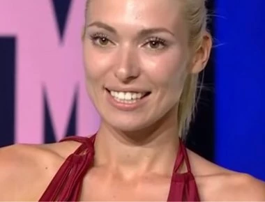 GNTM: Αποχώρησε η Μικαέλα Φωτιάδη! «Είναι τραγικό που φεύγω και η Αμανατίδου είναι ακόμα μέσα»